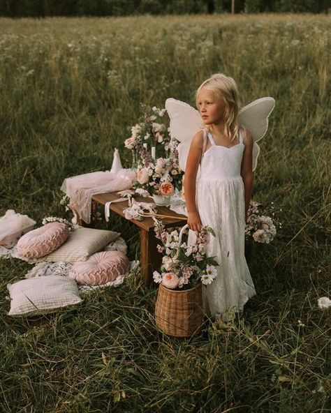 Farie Dress, Baby Fairy Photoshoot, Woodland Photoshoot, Princess Shot, Creative Shoots, Handmade Childrens Clothes, Fairy Photography, Fairytale Photoshoot, Fairy Photoshoot