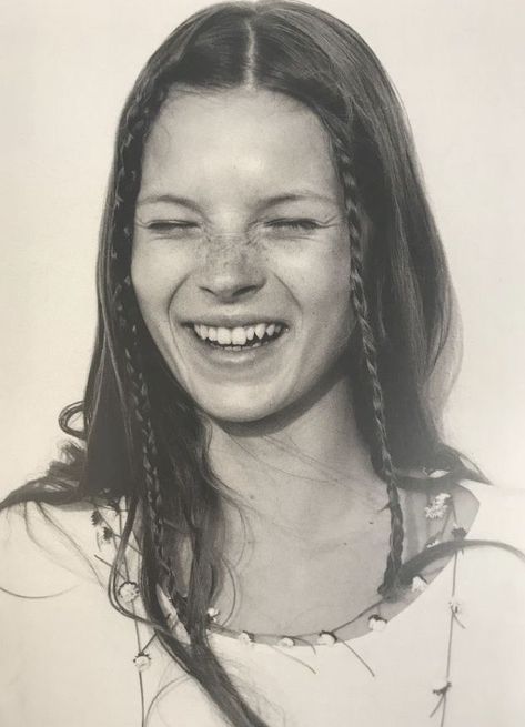 Corrine Day, Imperfect Beauty, Supermodel Body, Kate Moss 90s, Queen Kate, Miss Moss, Juergen Teller, David Sims, 90s Models