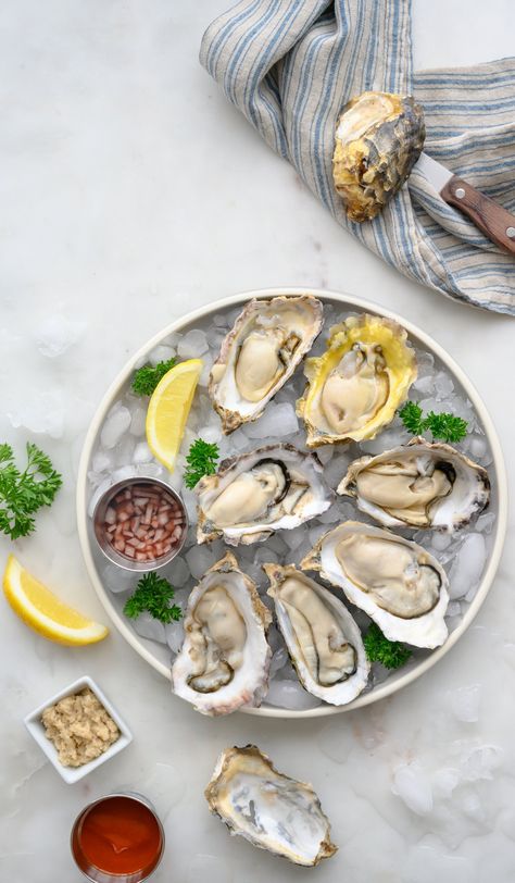 Fresh oysters served with lemon and horseradish Mussels Recipe, Oyster Recipes, Fresh Oysters, Party Food Buffet, Grilled Seafood, Food Photography Tips, Food Photographer, Photographing Food, Food Obsession