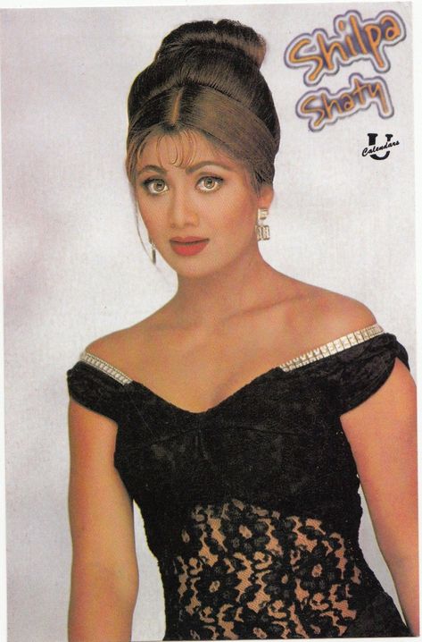 90s Bollywood Actress, Best Instagram Feeds, Rani Mukherjee, Dallas Howard, Bryce Dallas Howard, Shilpa Shetty, Instagram Feeds, 90s Bollywood, Fashion Pictures