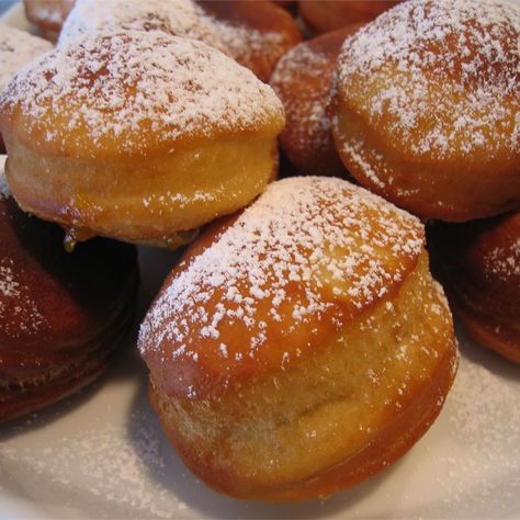 Jelly Doughnuts Recipe With Self Rising Flour, Apple Fritters Recipe, Jelly Doughnuts, Yeast Dough, Hanukkah Food, Fritters Recipe, Gluten Free Donuts, Sweet Dough, Fritter Recipes