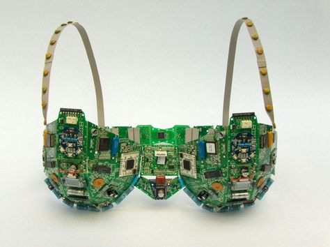 This bra made of computer circuits. | 11 Bras That Will Make You Cringe Computer Parts And Components, Old Computer, Old Bras, Old Computers, Recycled Fashion, Left Over, Mcm Logo, Future Fashion, Circuit Board