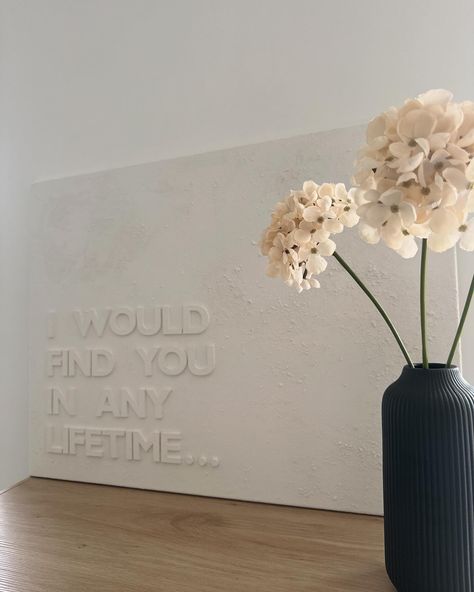 Big Letters making a Big Impact on this large Canvas 🫶 ~ Order via DM or Link in Bio ~ #iwouldfindyouinanylifetime #texturedpainting #3dpainting #quotes #quoteoftheday #neutral #neutraldecor #neutralaesthetic #beigeaesthetic #minimalstyle #contemporaryart #homedecor #wallart #personalised #love #home #ａｅｓｔｈｅｔｉｃ Wall Art 3d, Big Letters, Small Bedroom Decor, Bedroom Décor, Textured Canvas, 3d Painting, Handmade Artwork, Beige Aesthetic, Neutral Decor