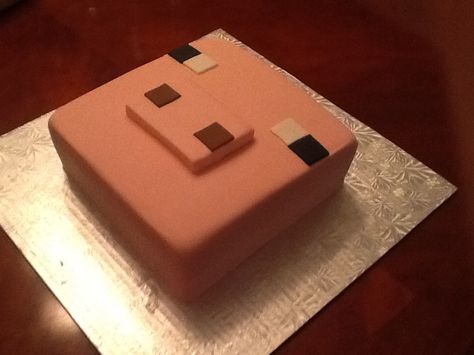 Minecraft pig cake. Between the layers treats by Mandy. betweenthelayerstreat@gmail.com Minecraft Bee Cake, Minecraft Cake Simple, Minecraft Pig Cake, Pig Cake Ideas, Minecraft Pig, Thomas Cakes, Pig Birthday Cakes, Pig Birthday Party, Pig Cake