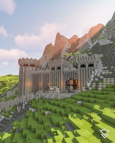 CARALIS 🌟 This medieval city in Minecraft is located in the midst of towering mountains. At the center of the city stands a grand castle, its imposing walls and windows rising up into the sky. The castle serves as the seat of power for the lord of the city, and is a symbol of the city's wealth and strength. ⬇️ Download link in bio! —— Follow: @varunallc Follow: @varunallc Follow: @varunallc —— © Copyright VarunaLLC. —— #minecraft #minecraftbuilds #minecrafter #minecrafters #minecraftpc #... City In Minecraft, Minecraft Mountain, Grand Castle, Minecraft Wall, Minecraft Castle, Medieval City, Minecraft Blueprints, Minecraft Builds, The Castle