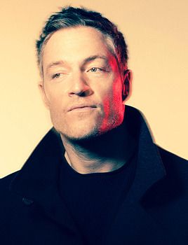 Tahmoh Penikett photographed by   Brendan Meadows Actor Drawing, Tahmoh Penikett, Bow Bow, Character Inspo, Character Ideas, Superwholock, Book Inspiration, Chris Evans, Face Drawing