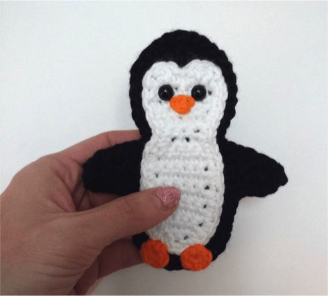 Nursery Decor Ideas, Easy Bag, Crochet Applique Patterns Free, Christmas Crochet Patterns Free, Crochet Appliques, Owl Crochet Patterns, Crochet Penguin, Crochet Fish, Christmas Crochet Pattern