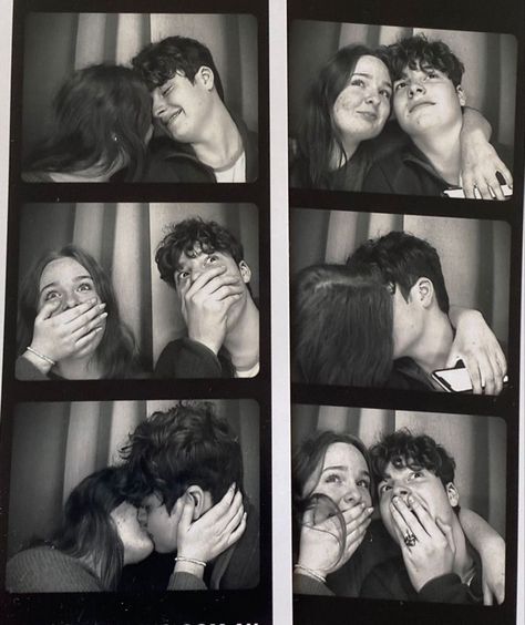 Photo Booth Ideas For Couples, Couples Photobooth Aesthetic, Photobooth Pics Couple, Photo Both Couples, Photo Booth Aesthetic Couple, Cute Couple Photobooth, Snapshot Photobooth Couple, Relationship Photobooth, Couple In Photobooth