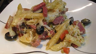 Muffaletta Pasta -- I've made this MANY times and it always goes FAST. Muffaletta Pasta, Cajun Culture, Cajun Creole Recipes, Olive Salad, Herb Bread, Creole Recipes, Cajun Recipes, Southern Recipes, International Recipes