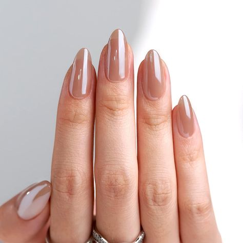 Ongles Beiges, Casual Nails, Neutral Nails, Elegant Nails, Minimalist Nails, Classy Nails, Chic Nails, Chrome Nails, Nude Nails