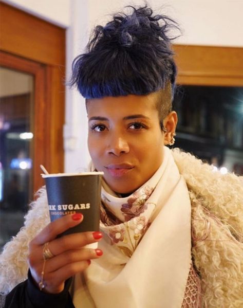 Kelis Short Hair, Kelis Hair, Ethnic Hairstyles, Hair Techniques, Queen Hair, Dope Hairstyles, Different Hairstyles, Celebrity Look, Homecoming Hairstyles