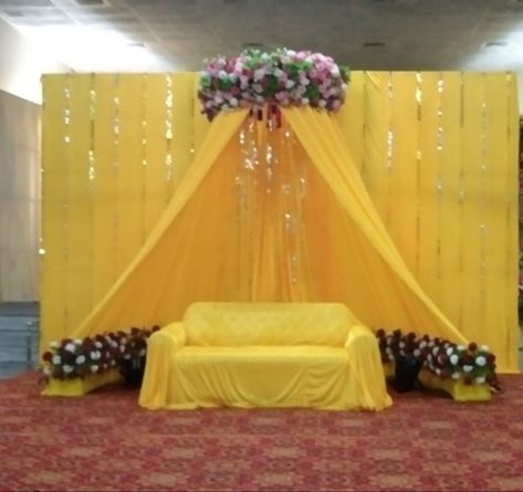 Indoor Haldi Decor Ideas At Home, Haldi Tent Decor, Haldi Simple Decoration, Haldi Ceremony Decorations At Home Simple Muslim, Haldi Stage Decoration, Haldi Ceremony Decorations At Home Simple, Haldi Ceremony Decorations At Home, Haldi Function Decoration, Haldi Decoration Ideas