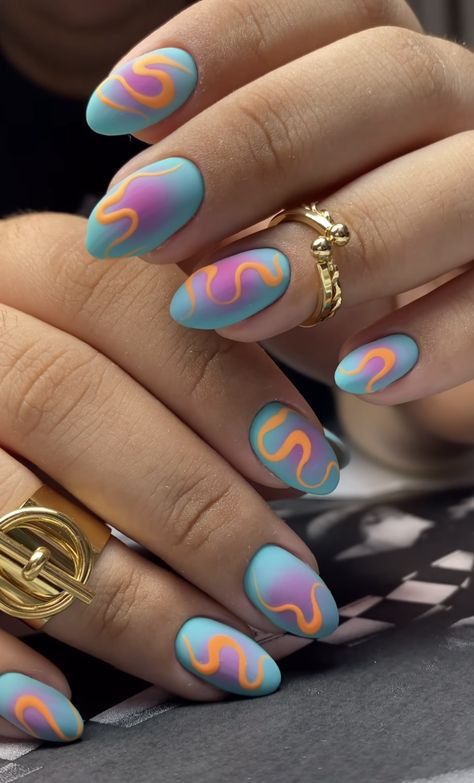 Nail Art Different Colors On Each Hand, Nail Art Trend 2024, Difficult Nail Designs, Rave Nails Festivals, Edgy Nail Designs, 80s Nails, Nails Festival, Hottest Nail Trends, Beauty Space