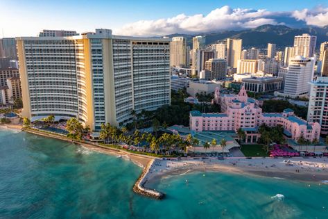 Hawai Hotel, Sheraton Waikiki Hotel, Sheraton Waikiki, Moana Surfrider, Waikiki Hotels, Oahu Vacation, Hotel Exterior, Hawaii Photography, Honolulu Hawaii