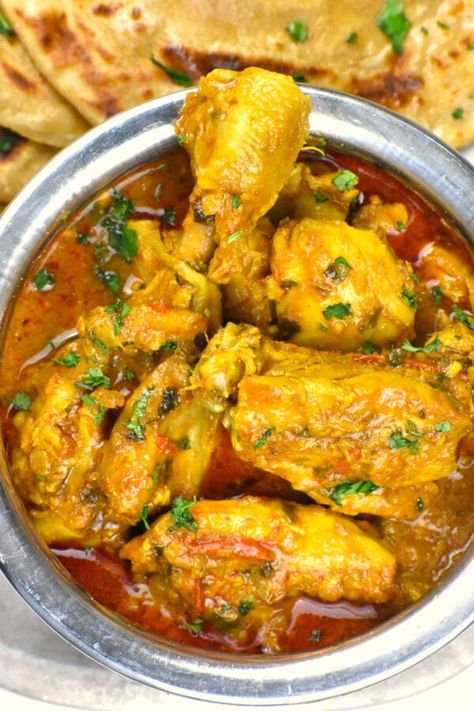 Easy Indian Chicken Curry, Spicy Chicken Curry Indian, South Indian Chicken Curry Recipe, Authentic Indian Chicken Curry, South Indian Chicken Curry, Indian Chicken Curry Recipe, Lentil Dal, Indian Chicken, Curry Chicken Recipes