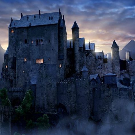 Hotel Transylvania Hotel Transylvania Castle, Hotel Transylvania Aesthetic, Transylvania Castle, Hotel Transylvania 1, Dracula Hotel Transylvania, Vampire Castle, Hotel Transylvania 2, Lion King Broadway, Scary Tales