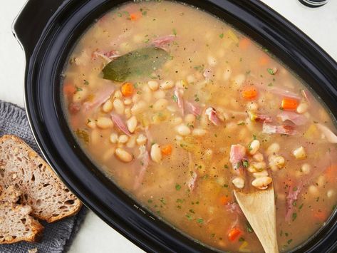 How To Cook Canned Great Northern Beans - Recipes.net Ham And White Bean Soup, Senate Bean Soup, White Bean Soup Recipes, Navy Beans, White Bean Salad, Honey Baked Ham, Ham Hock, Ham And Beans, Ham And Bean Soup