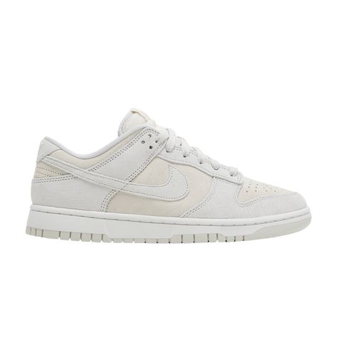 Check out the Dunk Low Premium 'Vast Grey' on GOAT Blazer Mid 77 Vintage, White Air Forces, Black White Blazer, Vintage Silhouette, Nike Brand, Grey Nikes, University Blue, Nike Dunk Low, Dunk Low