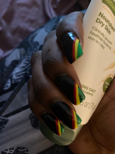 Rasta Color Nails, Jamaican Flag Nails, Nails Jamaica, Bob Marley Nails, Jamaica Nails, Rasta Nails, Flag Nails, Nail Decor, Rasta Colors