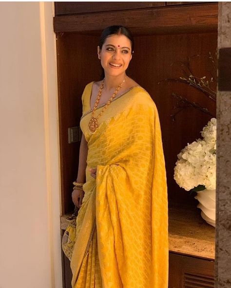 💛 • Day 4 • #kajol#kajolforever#kajolic#kajolmyqueen#kajolsrivastava #kajolnew#kajoldevgn#kajollovel#_kajol_devgn Bright Yellow Outfit, Saree Makeup Look, Sindoor Khela, Makeup Look Indian, Troy Movie, Rani Mukherji, Kajol Saree, Dusky Skin, Flattering Outfits