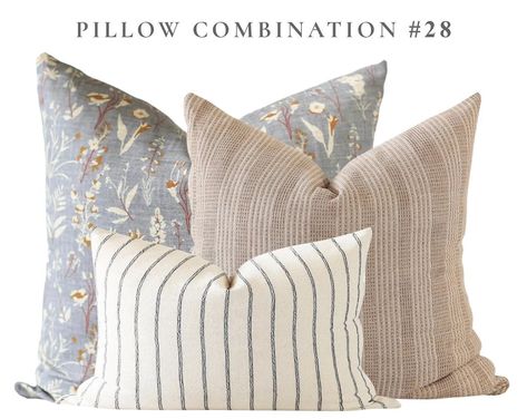 Beige Couch Pillow Ideas, Fall Pillows Living Rooms, Wildflower Pillow, Light Pink Pillows, Blue Floral Decor, Blue Floral Pillows, Pillow Combo, Blush Pillows, Luxury Pillow