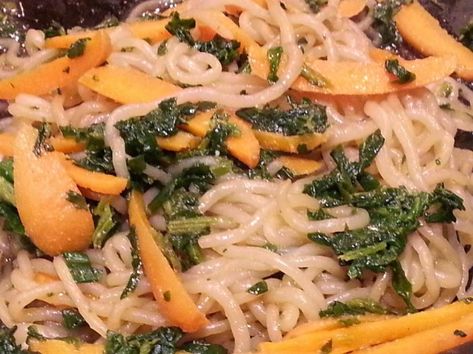 Pasta Zero Recipes, Easy Stir Fry Noodles, Fry Noodles Recipe, Pasta Zero, Stir Fry Noodles Recipe, Easy Italian Pasta Salad, Fried Noodles Recipe, Fry Noodles, Spaghetti Recipes Easy