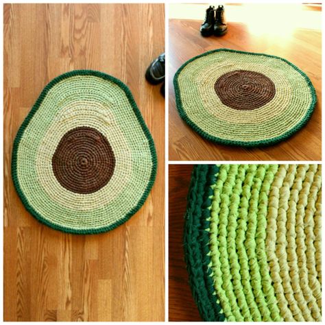 Forget Avocado Toast, It's All About The Avocado Rug ... Crocheted Of Course! #avocado #handmade #crochet #waybackhack #home 🥑💚 Crochet Avocado Pillow, Avocado Decor, Crochet Crop Top Pattern, Stitch Crochet, Afghan Pattern, Baby Blanket Pattern, Baby Blanket Crochet Pattern, Crochet Applique, Crochet Rug