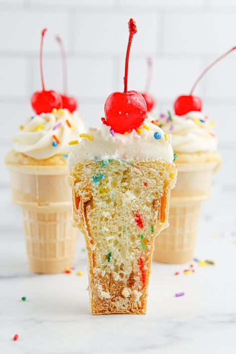 Funfetti Ice Cream Cone Cupcakes, Ice Cream Themed Cupcakes, Popsicle Cupcakes, Cupcakes Funfetti, Cone Cupcakes, Ice Cream Cone Cupcakes, Caterpillar Birthday, Cake In A Cone, Party Bites