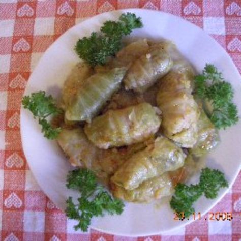 Holubtsi-Cabbage-Rolls Family Christmas Food, Sour Cabbage, Cabbage Rolls Recipe, Ukrainian Recipes, Cabbage Rolls, European Food, Rolls Recipe, Buckwheat, Plant Based Recipes