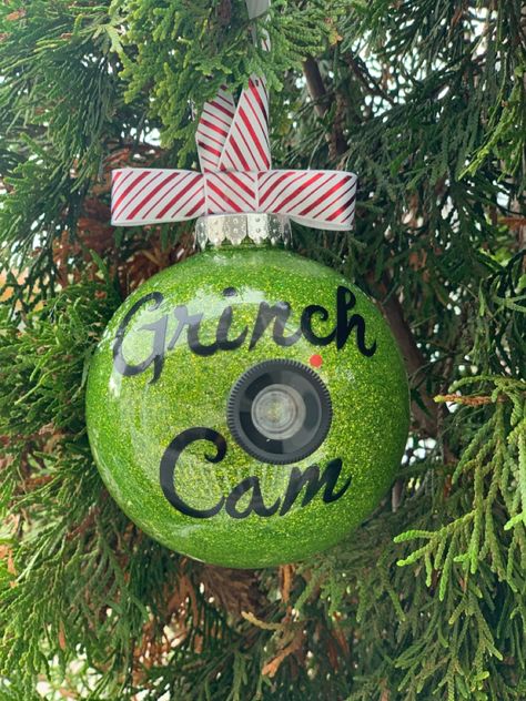 Grinch Cam Ornament, Grinch Cam, Santa Camera Ornament, Pokémon Crafts, Grinch Night, Santa Cam Ornament, Grinch Tree, Clear Christmas Ornaments, Santa Cam