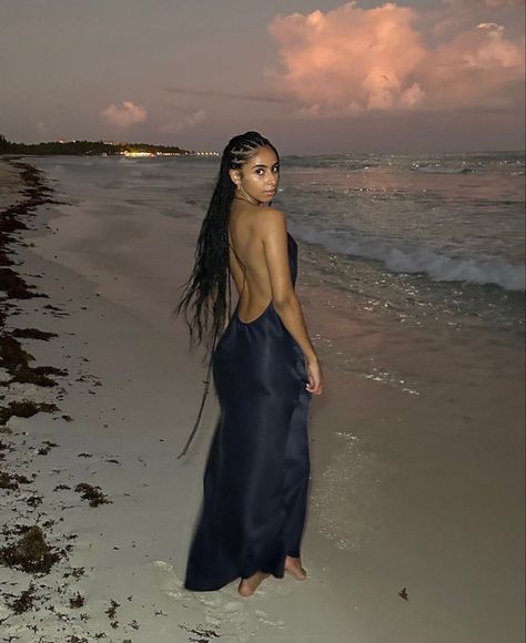 California Aesthetic Photoshoot, Vacation Outfits Turks And Caicos, Island Core Outfits, Turks And Caicos Outfits Black Women, Turks And Caicos Aesthetic, Turks And Caicos Outfits, Girl Vacation, Sing Me To Sleep, Summer Island