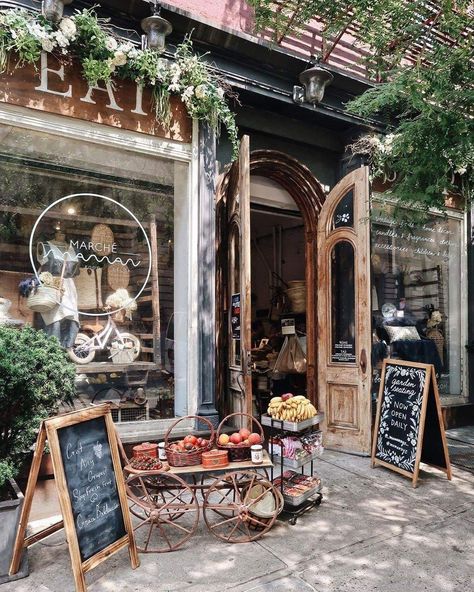 Bakery Shop Design, Café Design, Cozy Coffee Shop, Cafe Shop Design, Coffee Shops Interior, Book Cafe, Bakery Design, French Cafe, Cozy Cafe