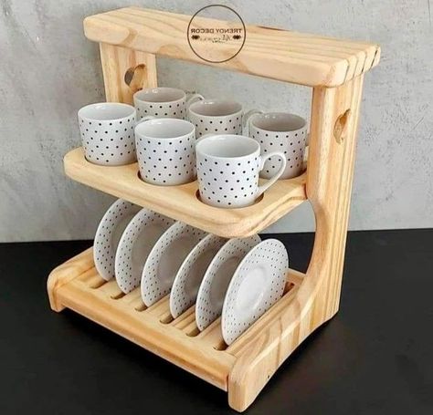 Cool Wood Projects, Wooden Rack, Furniture Design Wooden, Small Woodworking Projects, Woodworking Ideas Table, House Furniture Design, Wood Furniture Diy, Wooden Projects, Diy Wood Projects Furniture