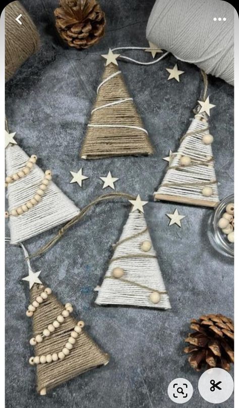 Rustic Christmas Ornaments, Christmas Homescreen, Diy Christmas Tree Ornaments, Gray Cabinets, Handmade Christmas Decorations, Cabinets Kitchen, Easy Christmas Diy, Homemade Christmas Gifts, Christmas Ornament Crafts