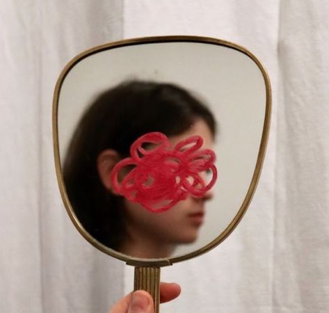 Hand Mirror Photoshoot, Photos With Mirrors, Portrait Mirror Photography, Cool Mirror Photography, Art Direction Aesthetic, Abstract Self Portrait Photography, Self Portrait Photography Mirror, Makeup Mirror Aesthetic, Mirror Concept Photography