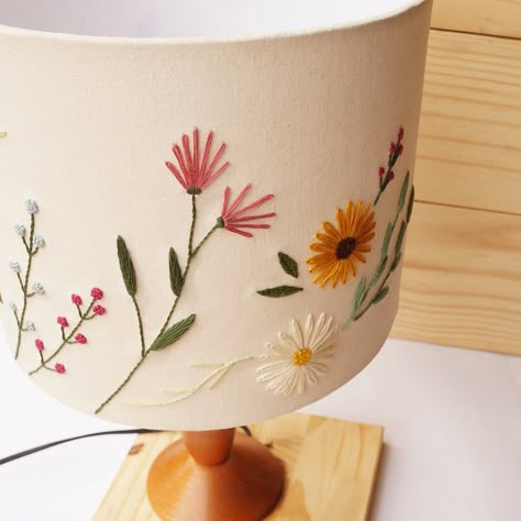 Embroider Lamp Shade Diy, Embroidered Lampshade Diy, Lampshade Embroidery, Embroidery Lampshade, Embroidery Lamp, Mushroom Lampshade, Lampshade Makeover, Lampshade Designs, Vintage Inspired Decor