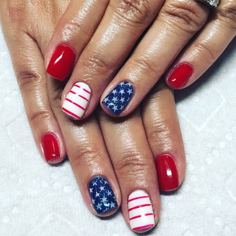 Fourth of July nails. Patriotic nails. Red nails. White nails. Flag nails. America nails. Star nail art. Stripe nail art. Gel nails. Summer nails. Russian manicure. July 4tg Nails, Beach 4th Of July Nails, 4th Of July Nails Gel Short, Usa Nail Art, Fourth Of July Gel Nails Ideas, Red White And Blue Nails Short, Unique 4th Of July Nails, Memorial Weekend Nails, America Nails Designs