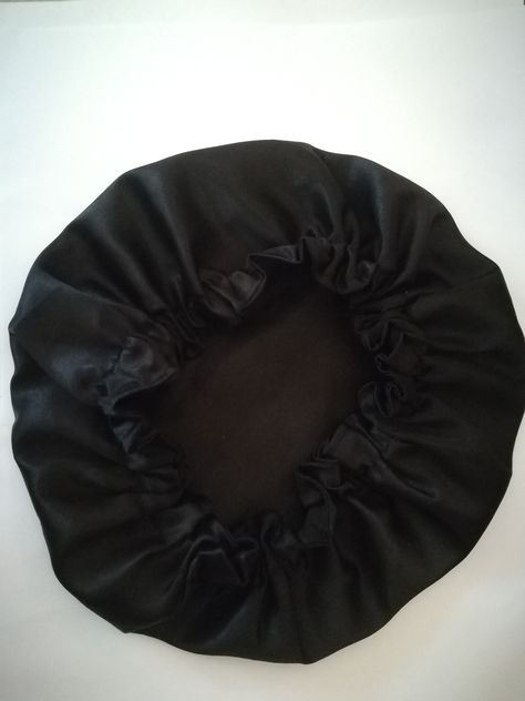 Black silk bonnet, natural hair silk head wrap, sleep silk bonnet, reversible silk bonnet,  elastic band, long lasting elasticity. Same day delivery in Gaborone, Botswana. #naturalhair #haircare #silkbonnet #afro #afrocare #curlyhaircare Gaborone Botswana, Black Bonnet, Silk Head Wrap, Hair Oils, Silk Bonnet, Curly Hair Care, Curly Hair Tips, Head Wrap, Botswana