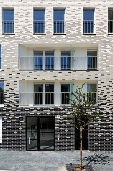 White Bricks, Exterior Wall Cladding, Glazed Brick, Brick Architecture, Brick Facade, Brick Design, Building Facade, Brick Building, Architecture Exterior