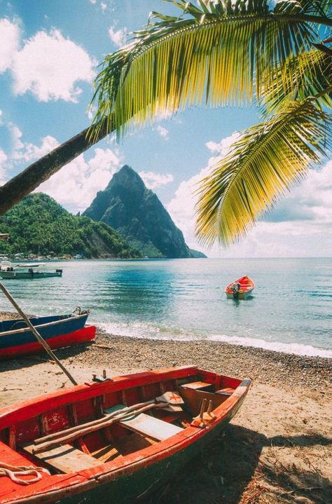 11 Fantastic Places To Visit In The Caribbean Island Of St Lucia (6) Travel Carribean, St Lucia Travel, Carribean Travel, Tastiest Food, Caribbean Vacation, Caribbean Destinations, Saint Lucia, Senior Trip, Caribbean Vacations