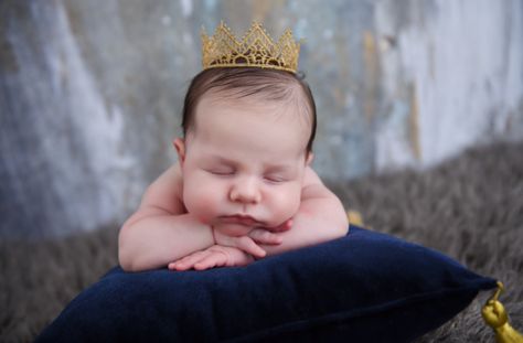 The Crown King Crown King, King Costume, Baby Shoot, 1st Bday, The Crown, Newborn Photography, Prince, Crown