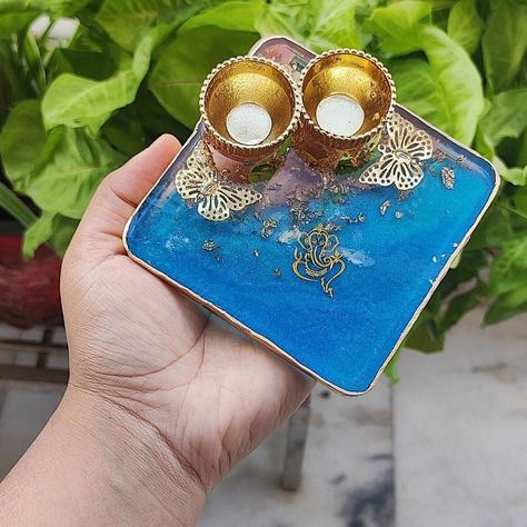 Resin pooja thalis available in different sizes 4” resin pooja thali starting at rs 299 6” resin pooja thali starting at rs 599 8” resin pooja thali starting at rs 799 10” resin pooja thali starting at rs 999 (Price will be changed according to designs of particular thalis) Get free bhai and bhabhi resin rakhi in each pooja thali ♥️ #resinpoojathali #resinpoojaplate #resinpoojathalis #resinpoojathaali #resinpoojathaliforrakshabandhan #poojathalidecoration #resinpoojathaliorders #viralpost #... Resin Tilak Thali, Resin Thali, Resin Pooja Thali, Karwa Chauth Thali, Aarti Thali, Diwali Diya Decoration, Diwali Pooja, Diya Decoration, Pooja Thali