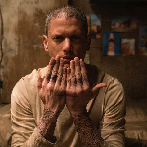 45.6k Likes, 619 Comments - Prison Break (@prisonbreak) on Instagram: “Michael is ready to escape. #PrisonBreak is all-new TONIGHT on @foxtv. ” Michael Scofield, Prison Break, Tattoos, On Instagram, Instagram