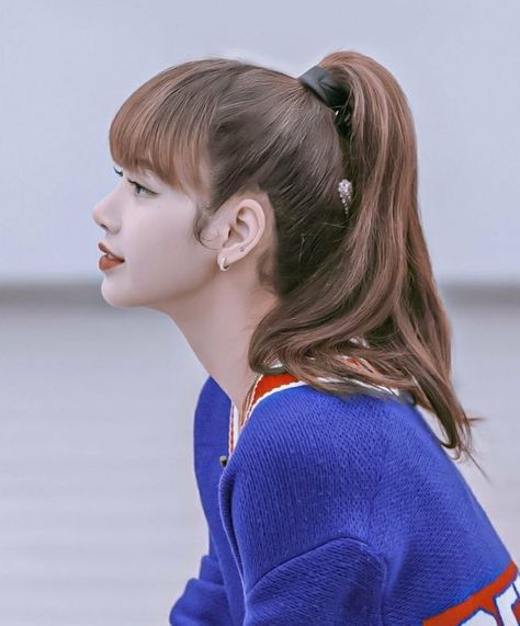 Lisa Side Profile, Hair Dye Videos, Brilliant Legacy, Shadow Face, Real Model, Lisa Manoban, Lisa Lalisa, Model Face, High Ponytails