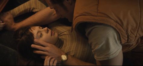 The Diary of a Teenage Girl Diary Of A Teenage Girl, I Fall To Pieces, Girl Film, Favorite Movie Quotes, Film Grab, Girl Movies, The Diary, Film Inspiration, Alexander Skarsgard