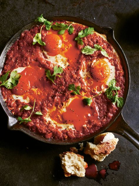 Rick Stein’s Shakshuka Shakshuka Recipes, Marley Spoon, Feta Recipes, One Skillet Meals, Red Pepper Sauce, Za Atar, Nyt Cooking, God Mat, Cooking Guide