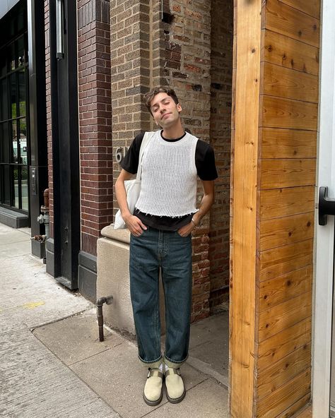 for someone who can’t stand seafood i sure do love a fishnet top 🐠🤎⁣ ⁣ ⁣ #ootdmen #lifestylefashion #mensclassystreetwear #mensfashion #mensfashiondaily ⁣ ⁣ simple outfit | spring outfit | minimal style | dr martens jorge mules | baggy jeans | spring layers Jorge Mules, Dr Martens Mules, Dr Martens Outfits, Dr Martens Jorge, Styling Dr Martens, Style Dr Martens, Outfit Minimal, Classy Streetwear, Spring Layers