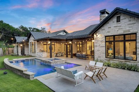 This stunning Texas farmhouse perfectly blends modern and rustic design House Expansion, Rural Houses, Texas Farmhouse, Water Magic, Modern Gazebo, Ranch Homes, Hill Country Homes, Farmhouse Architecture, Farmhouse Renovation