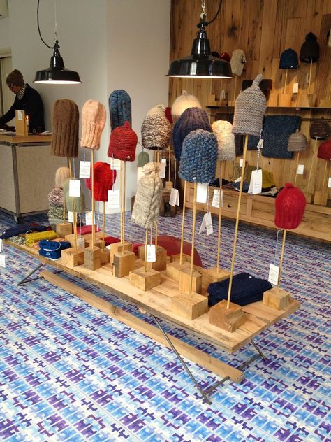 One Bunting Away: Het Zwarte Schaap - Knit hats store in Amsterdam Yarn Display, Craft Fairs Booth, Booth Displays, Craft Booth Displays, Craft Fair Displays, Hat Display, Wooden Poles, Hat Stores, Craft Display