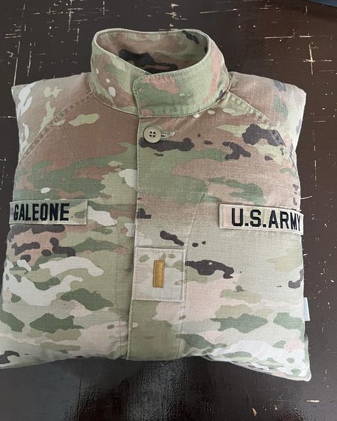 This is the first military pillow of the year. If ya’ll have retired from the military or have family members who did, send me those shirts and let’s preserve those memories of honor and duty🇺🇸.#usa #military #militarykeepsakes #militarygifts #service #duty #honor #customgifts #keepsakes #smallbiz #qualitycraftsmanship Army Usa, Usa Military, Military Gifts, The Military, Send Me, Family Members, Customized Gifts, The Year, The One